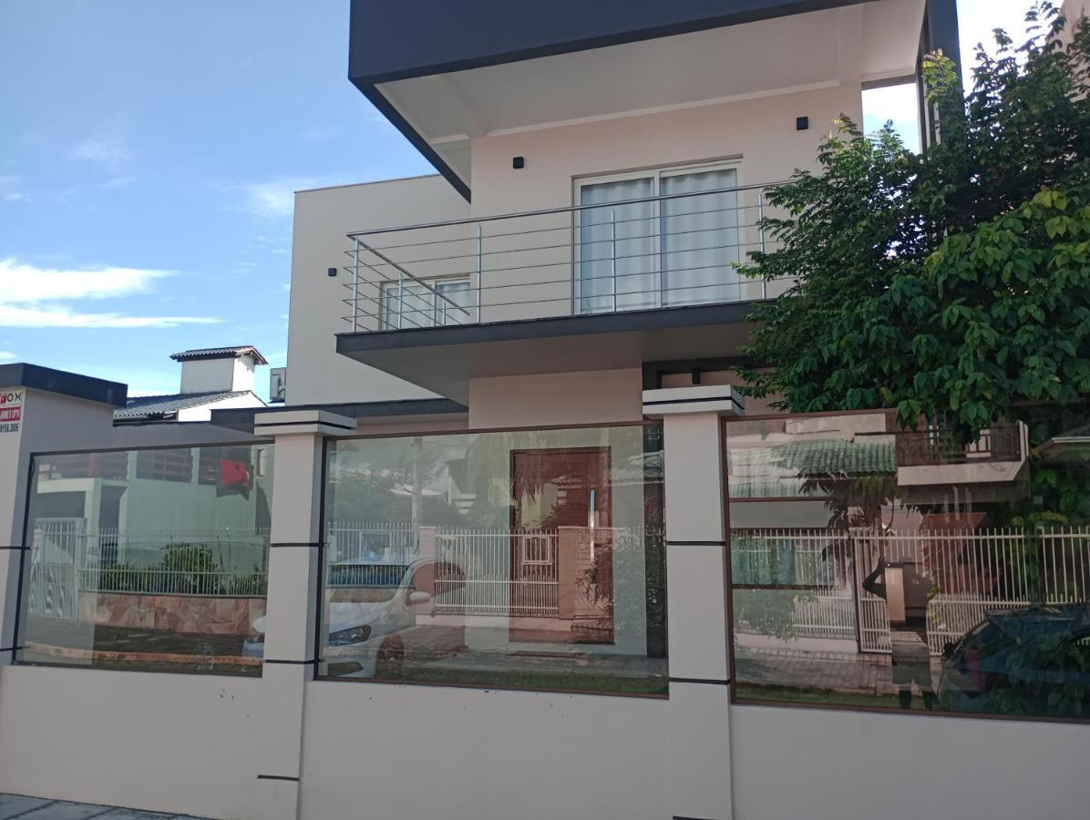 Casa Para Veraneio Em Torres Eksteriør billede